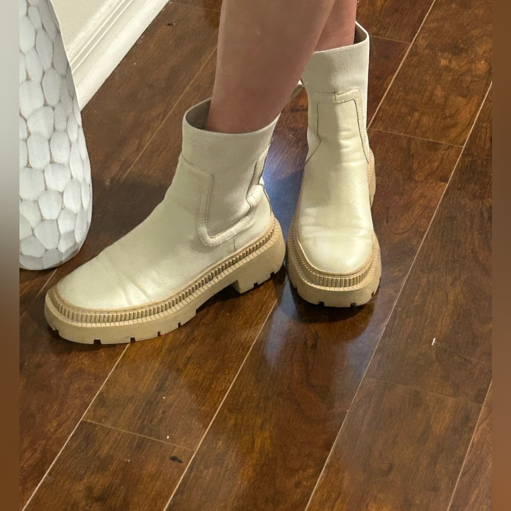 Women’s boots - Picture 4 of 4